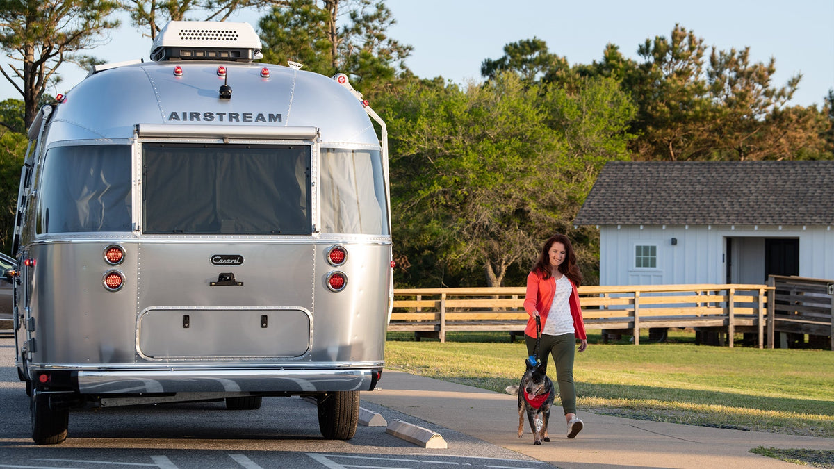 Zamp Solar panels on an Airstream Caravel travel trailer